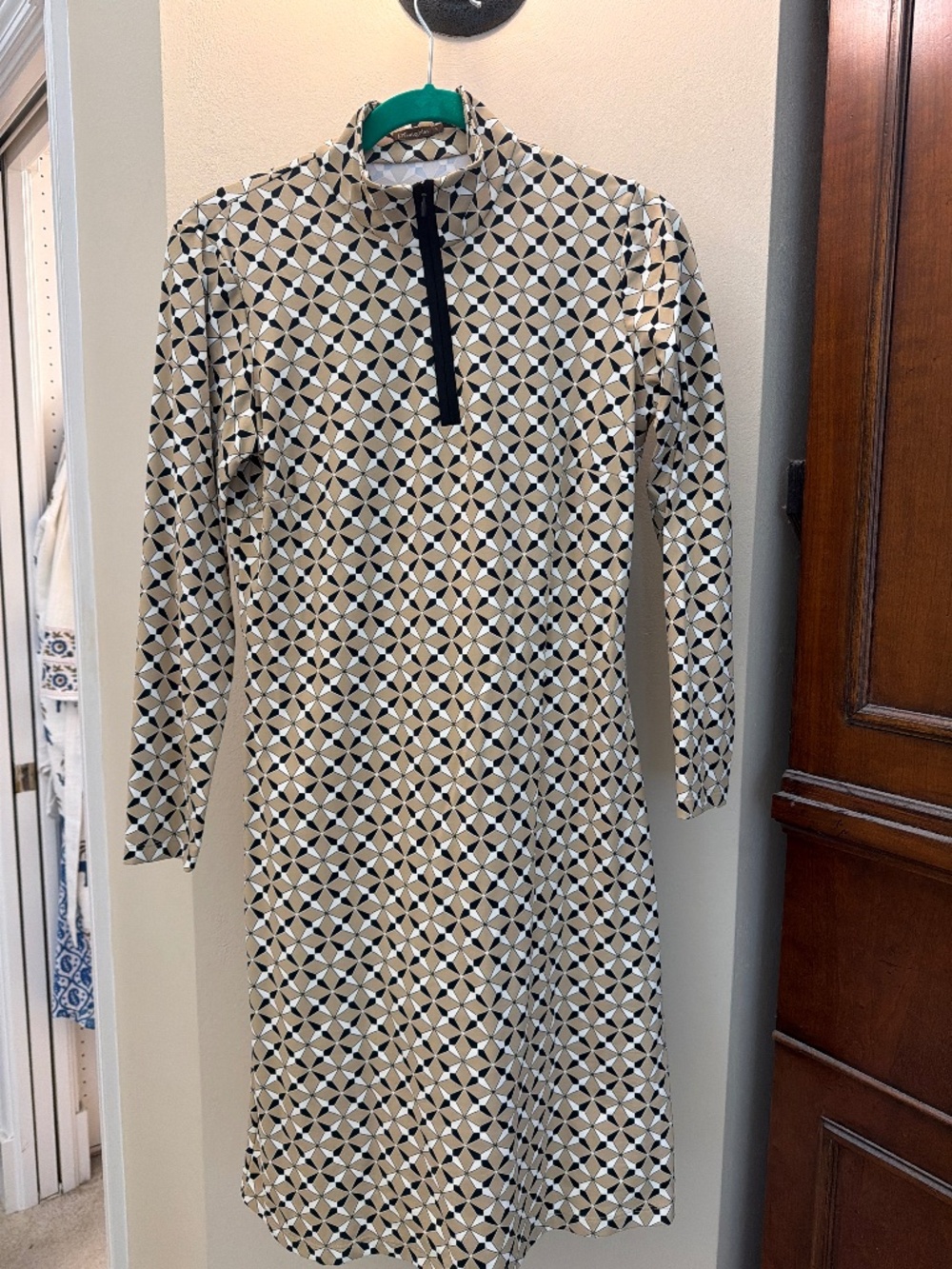 J.McLaughlin dress